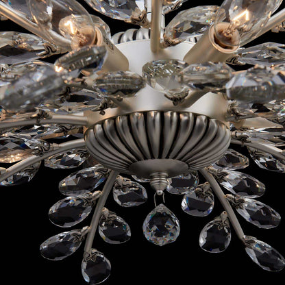 Alloro Chandelier in Detail.