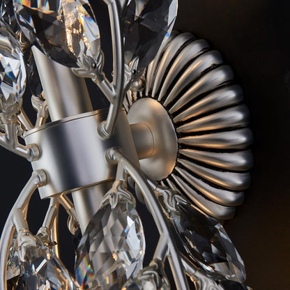 Alloro Wall Light in Detail.