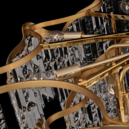 Cadere Chandelier in Detail.