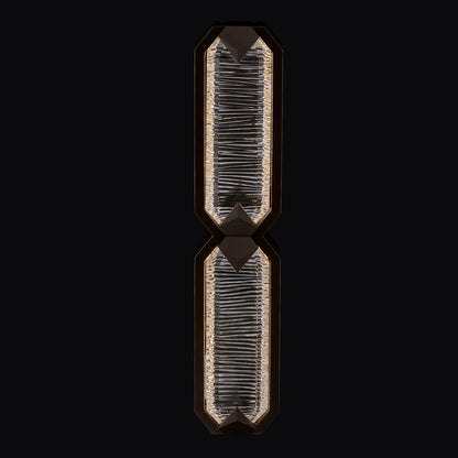 Carato Outdoor LED Wall Light in Detail.