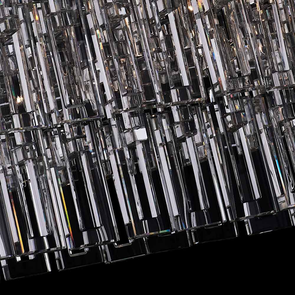 Catene Linear Pendant Light in Detail.