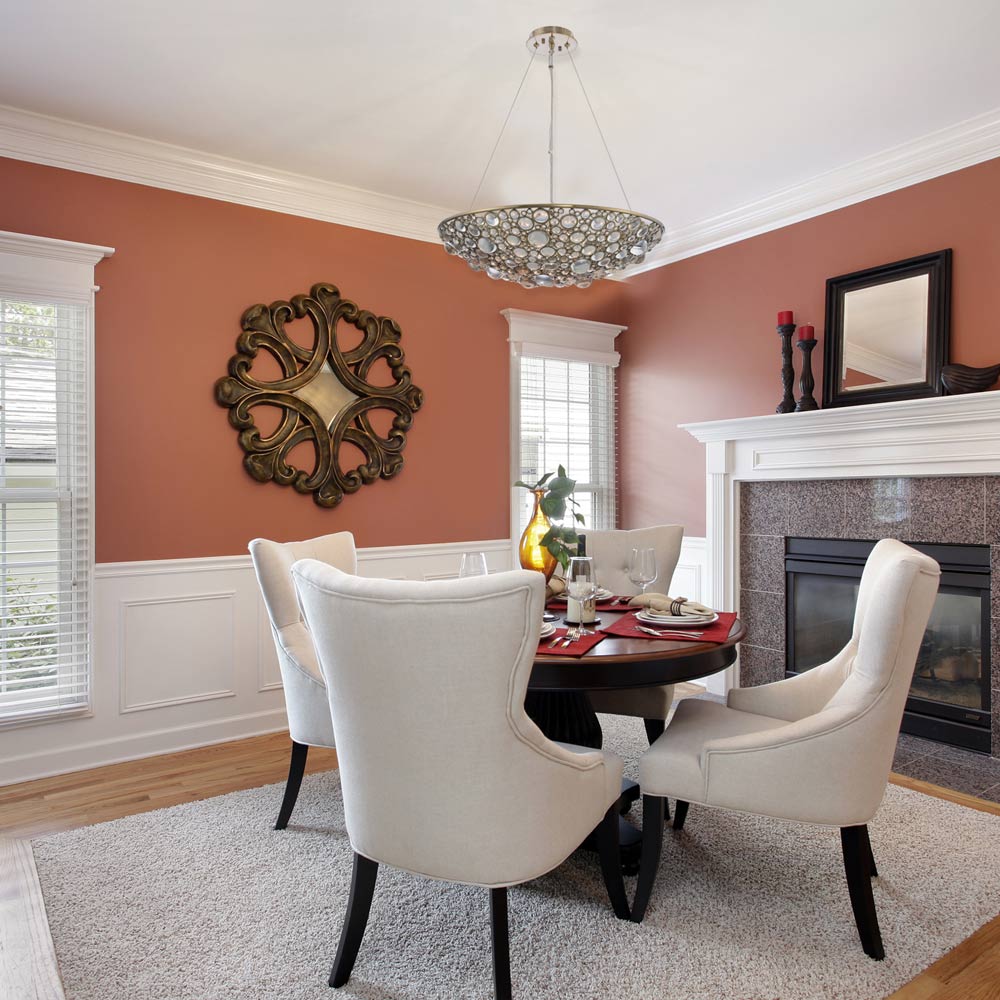 Ciottolo Chandelier in living room.