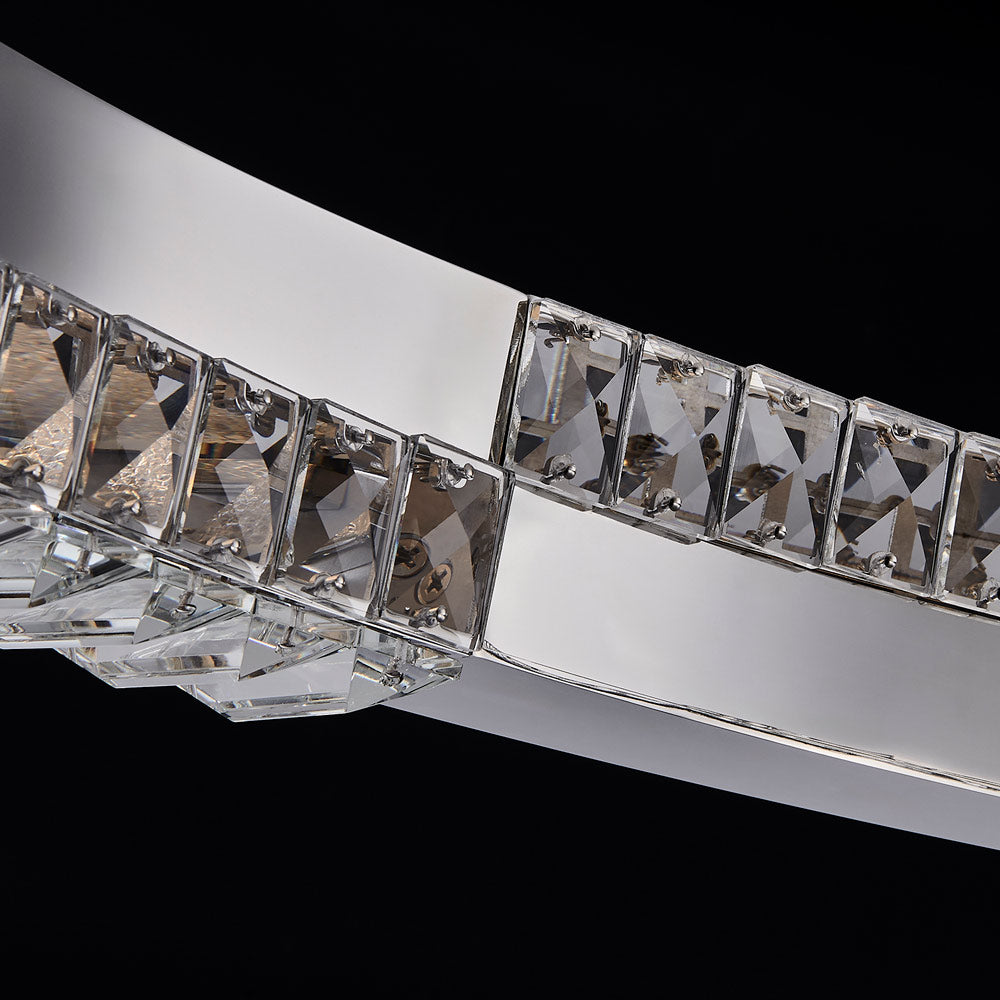 Dama LED Chandelier in Detail.
