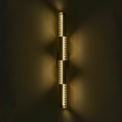 Dama LED Wall Light in Detail.