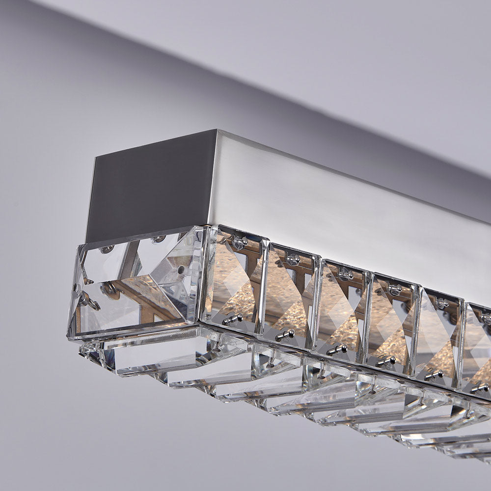 Dama Linear LED Pendant Light in Detail.