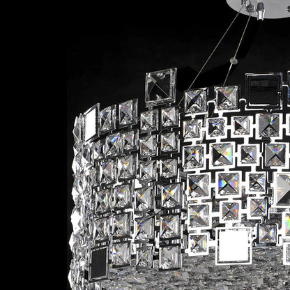 Dolo Chandelier in Detail.