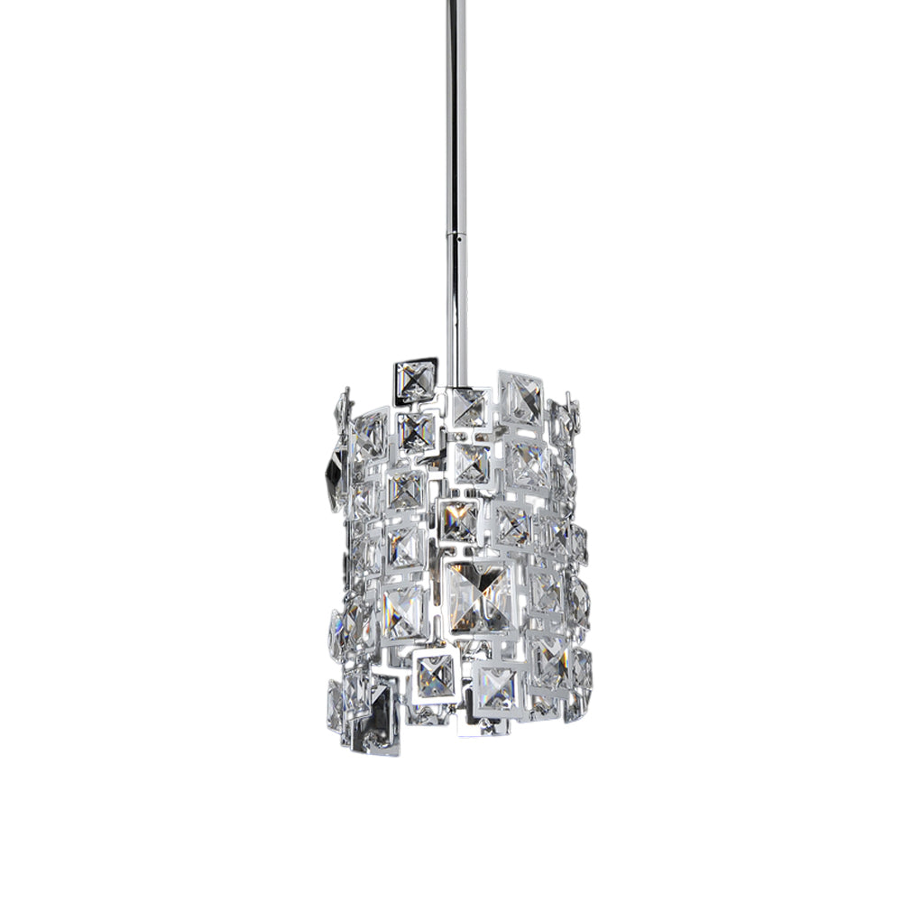 Dolo Pendant Light in Detail.