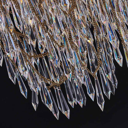 Frangia Chandelier in Detail.