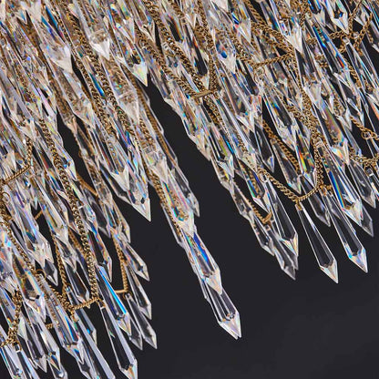 Frangia Chandelier in Detail.