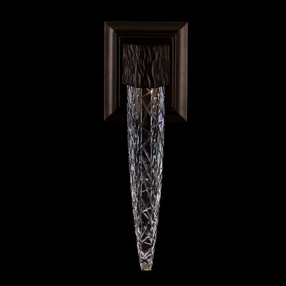 Mezza Outdoor Single LED Wall Light in Detail.