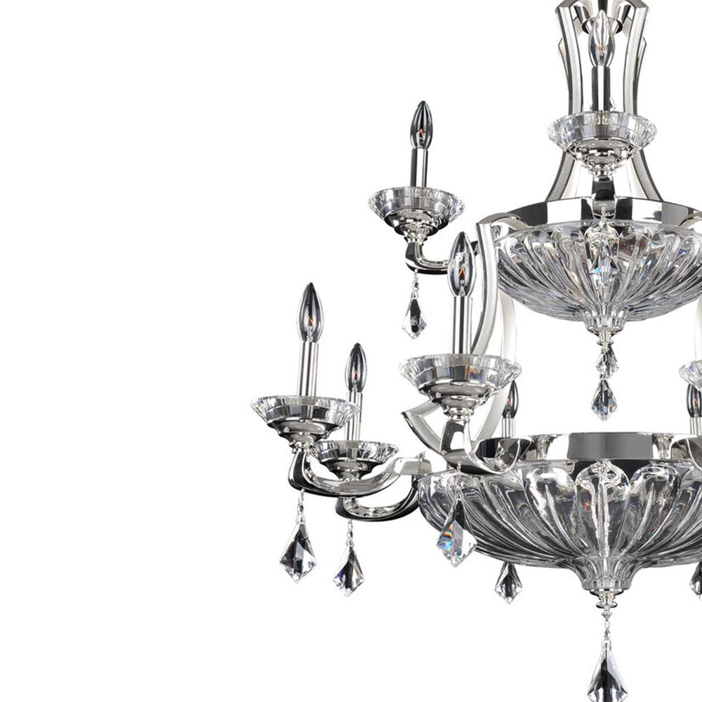 Orecchini Chandelier in Detail.