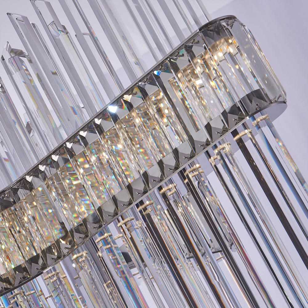 Piovere LED Chandelier in Detail.