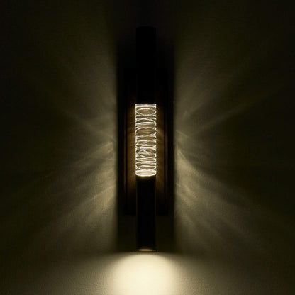 Retmo Outdoor LED Wall Light in Detail.