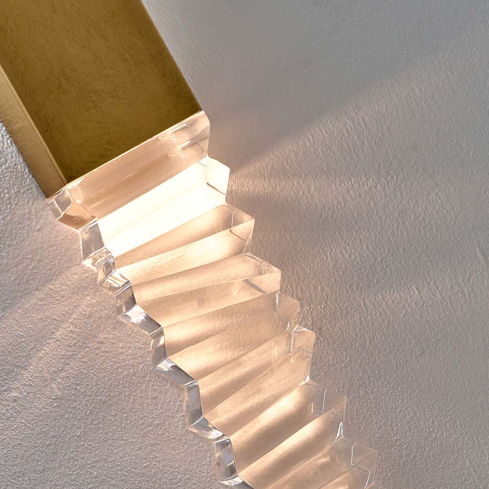 Roman LED Wall Light in Detail.