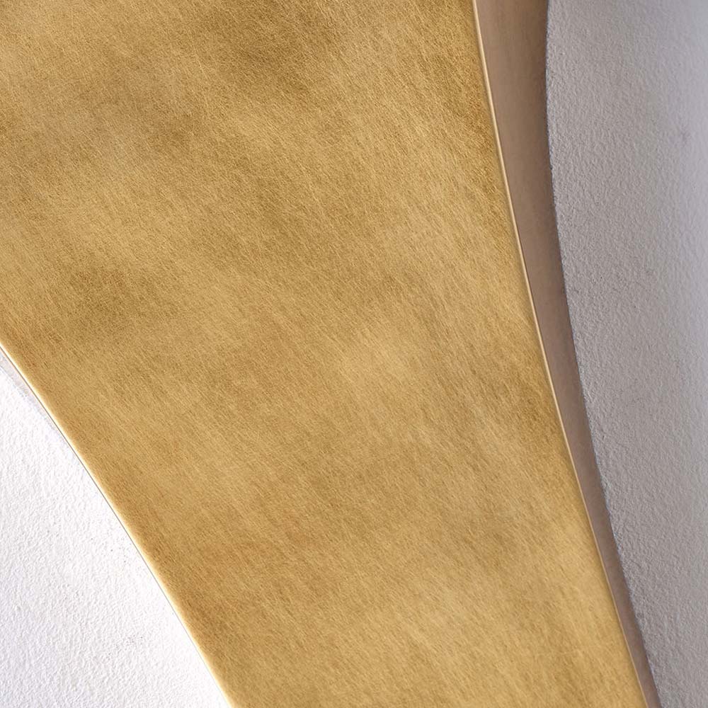 Roman LED Wall Light in Detail.
