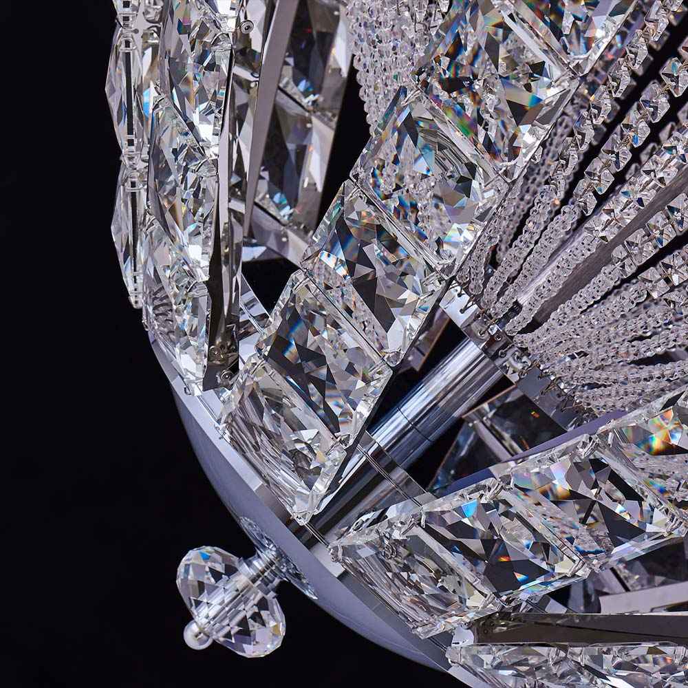 Scudo Chandelier in Detail.