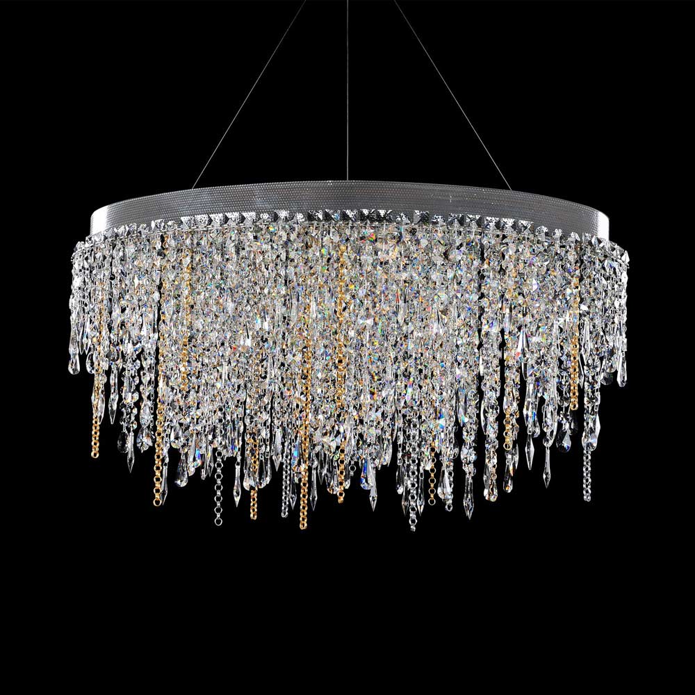 Tenuta Linear Pendant in Detail.