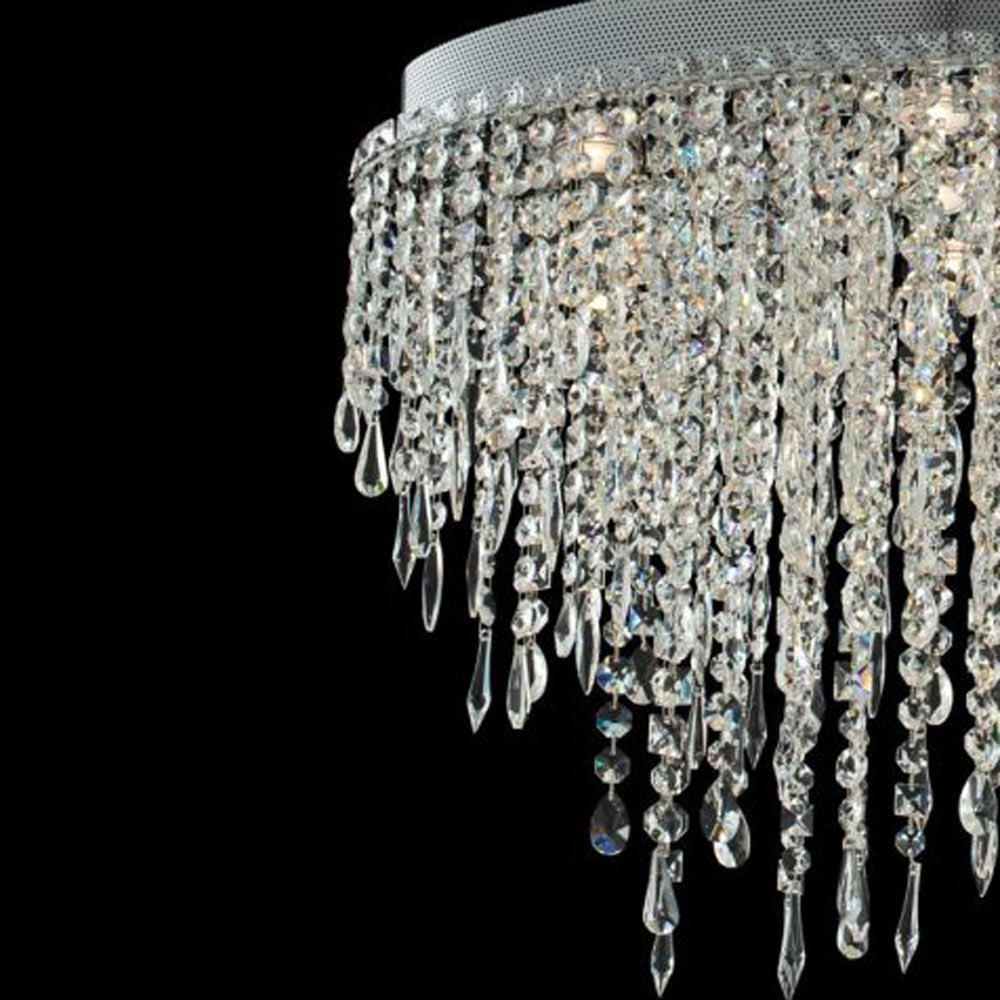 Tenuta Linear Pendant in Detail.