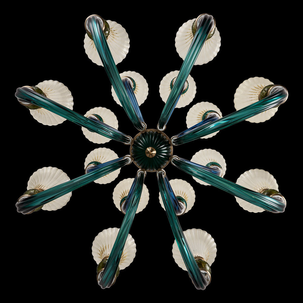 Tinta Chandelier in Detail.
