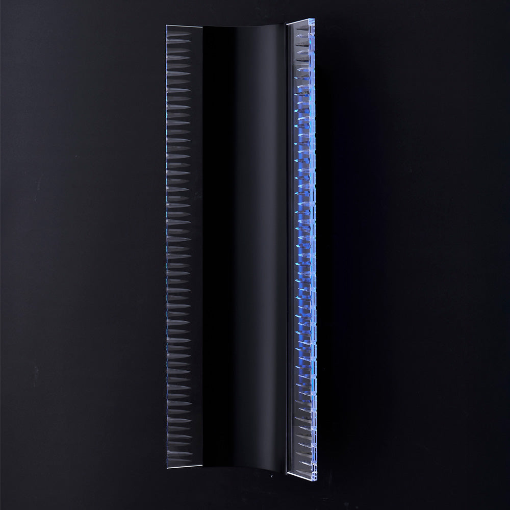Tonalita Outdoor LED Wall Light in Detail.