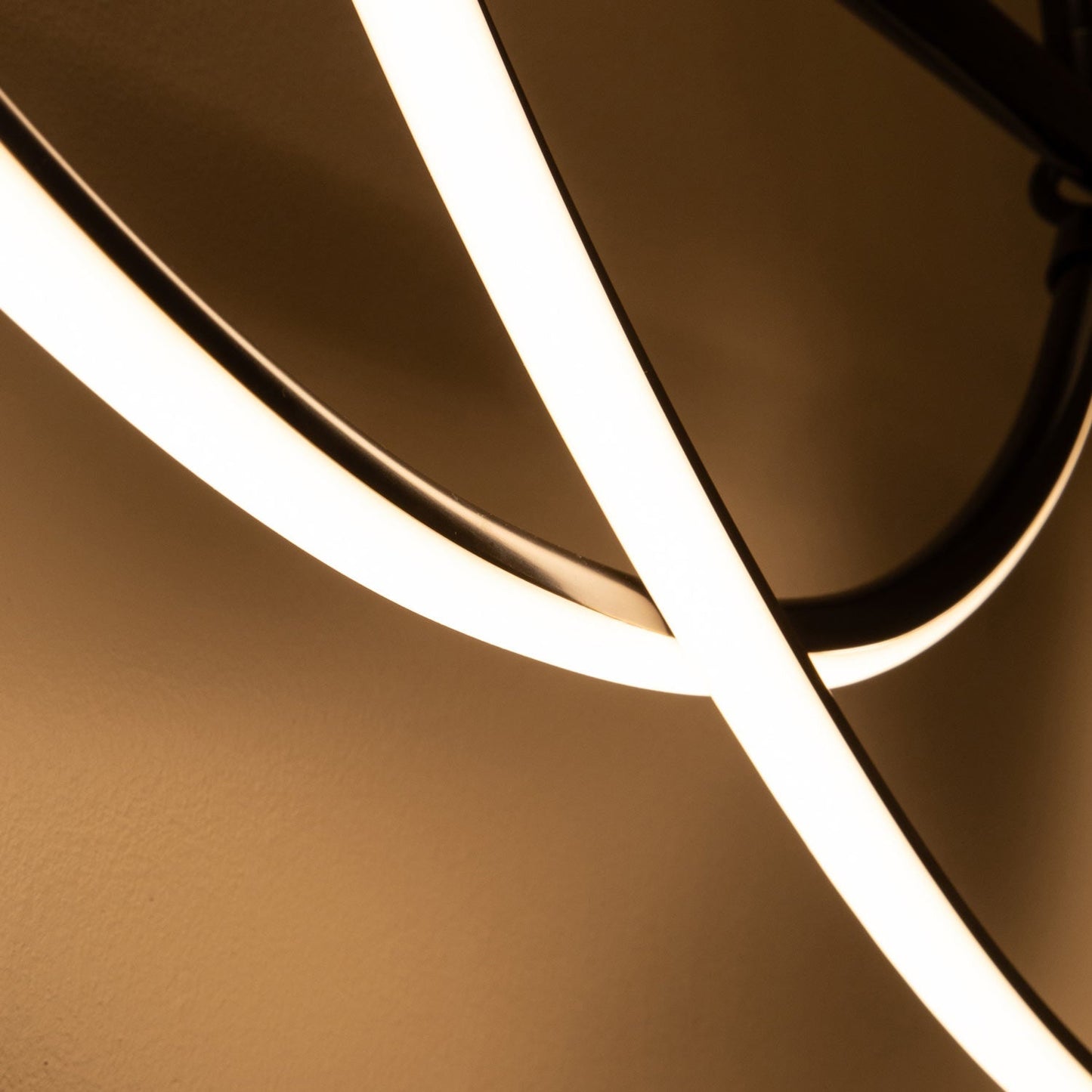Aryas LED Linear Pendant Light in Detail.