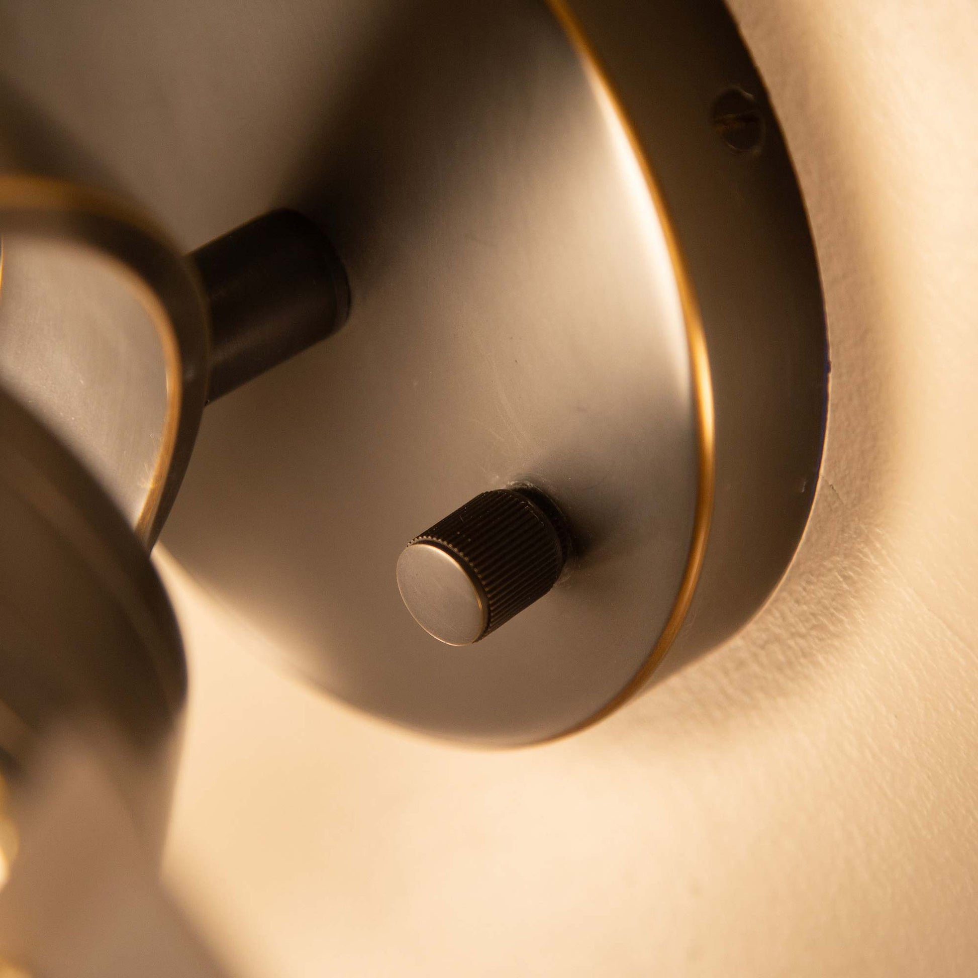 Blanco LED Wall Light in Detail.