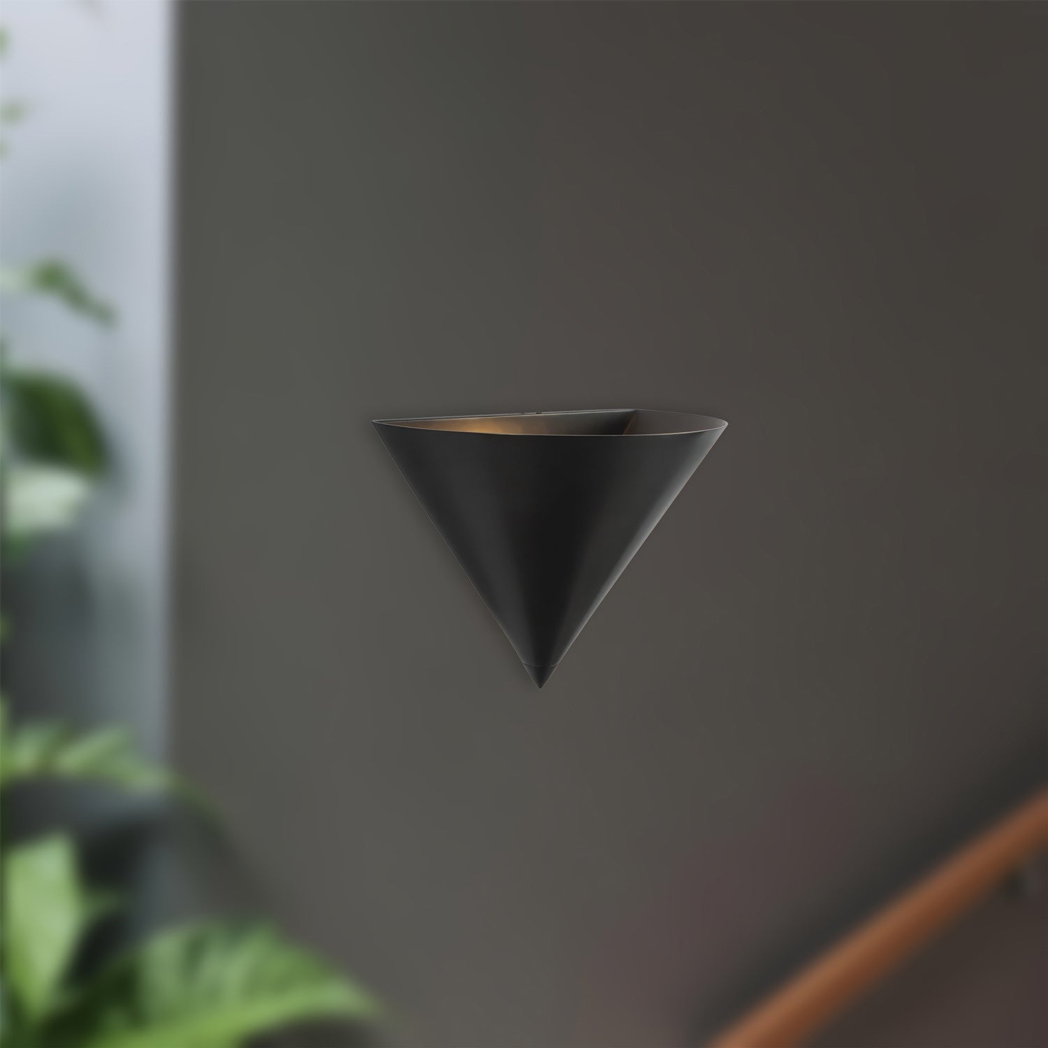 Versus Single Wall Light in Detail.