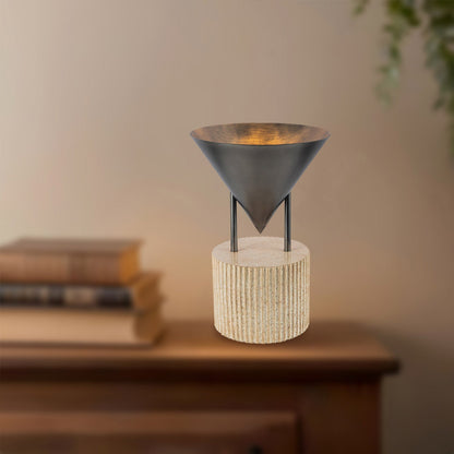 Versus Table Lamp in Detail.