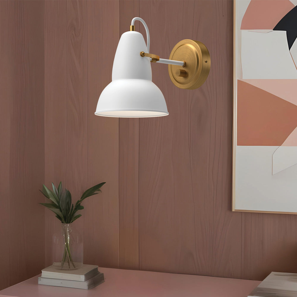 Felix Wall Light in Detail.