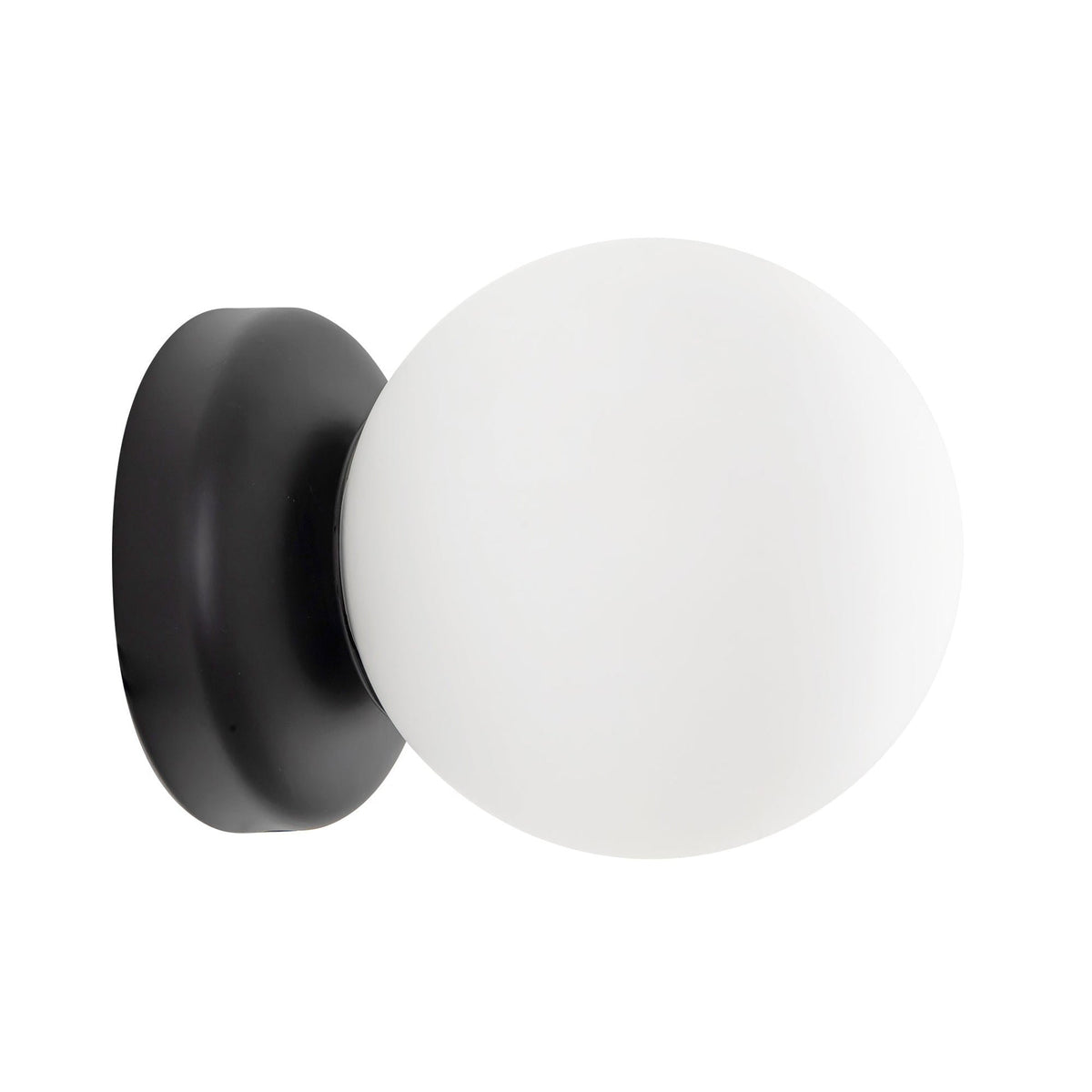 Fiona Wall Light in Detail.
