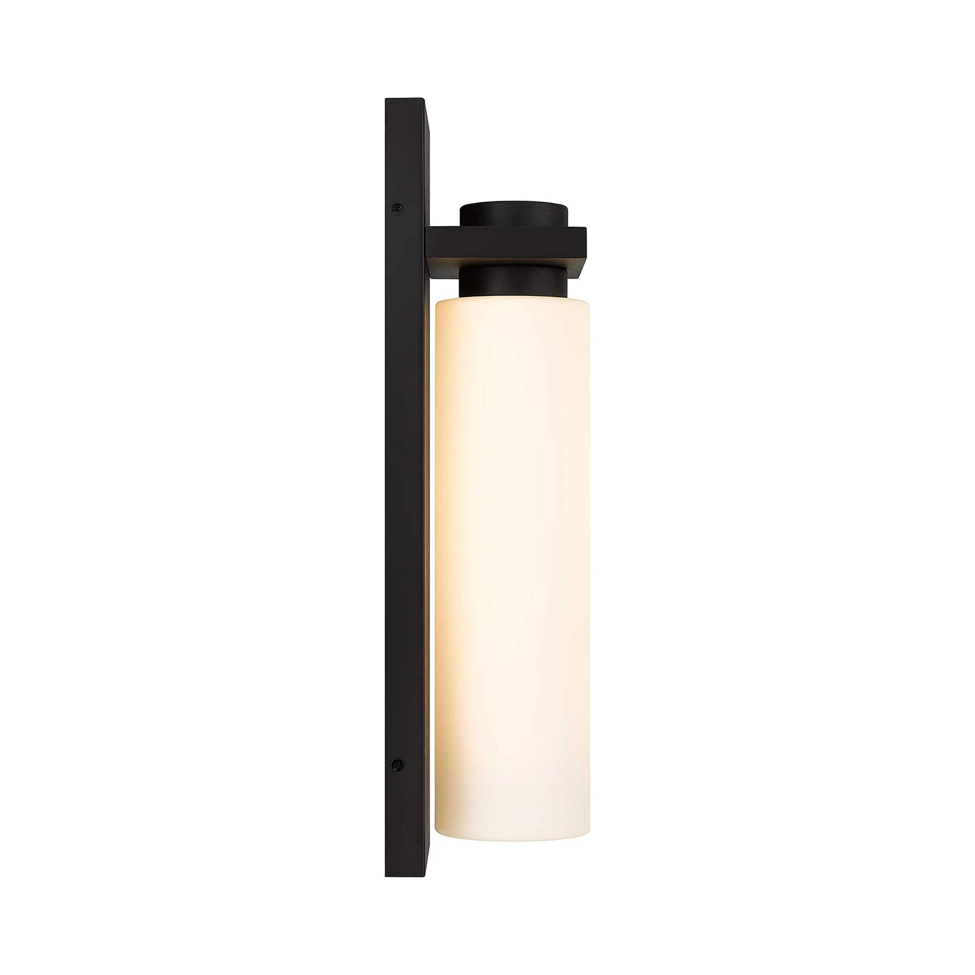Kast Outdoor LED Wall Light in Detail.