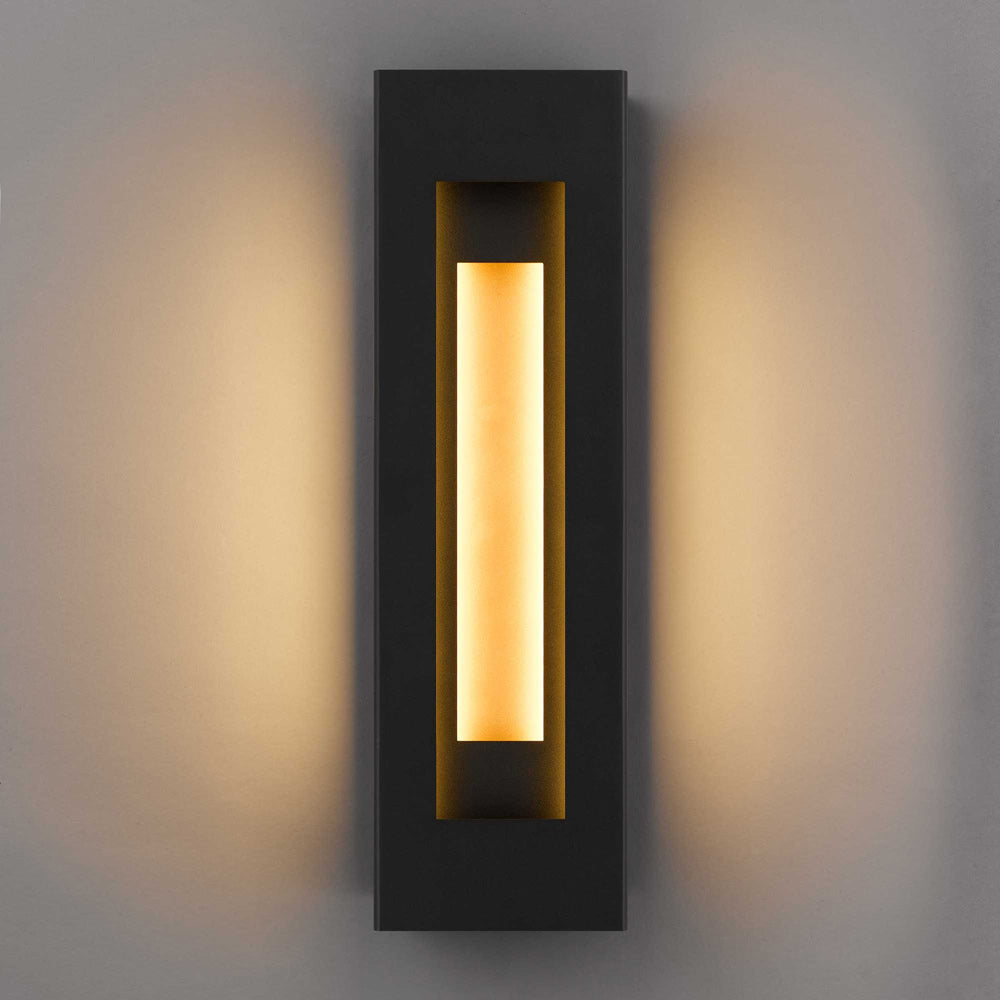 Layer Outdoor LED Wall Light in Detail.