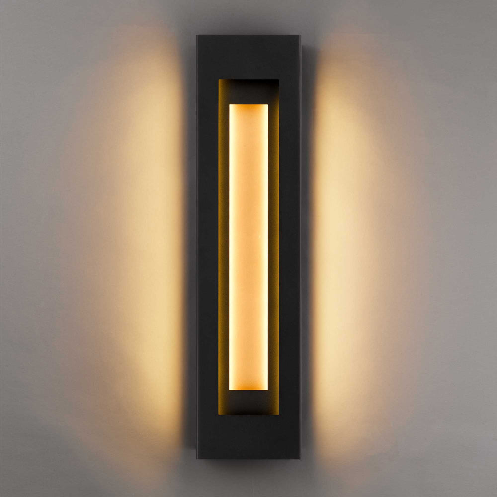 Layer Outdoor LED Wall Light in Detail.