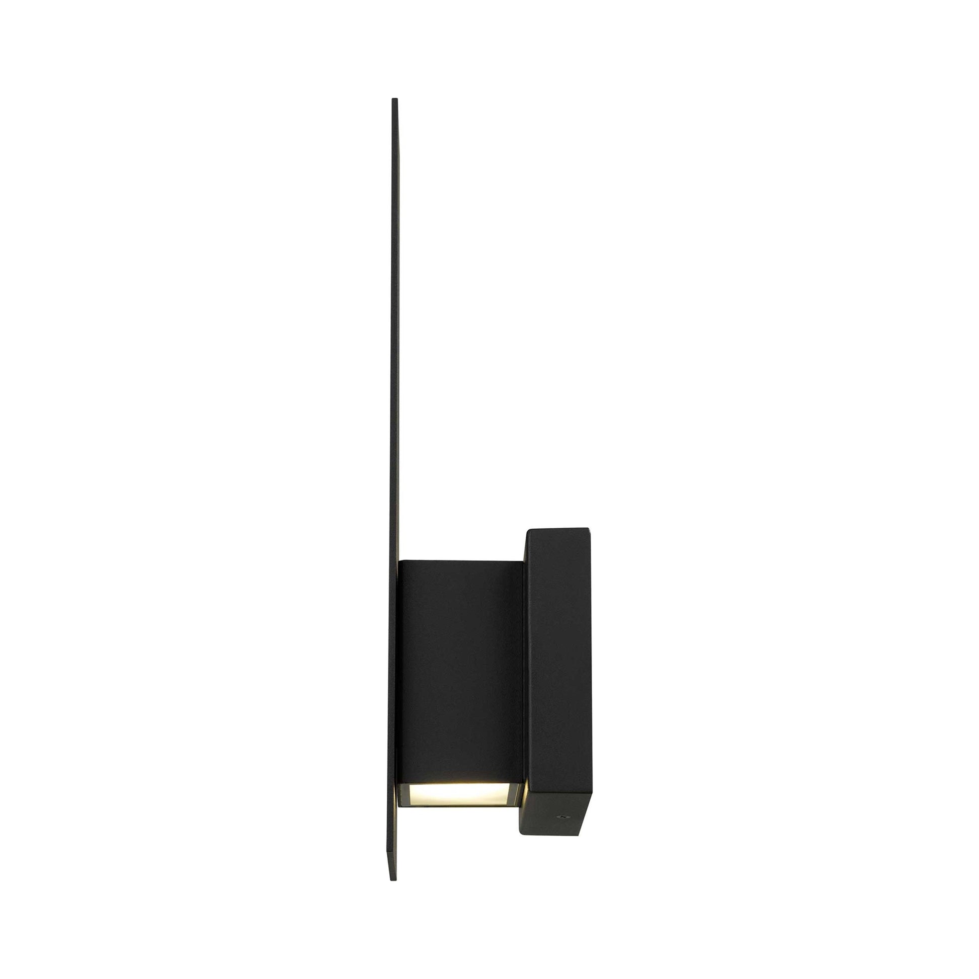 Slot Outdoor LED Wall Light in Detail.