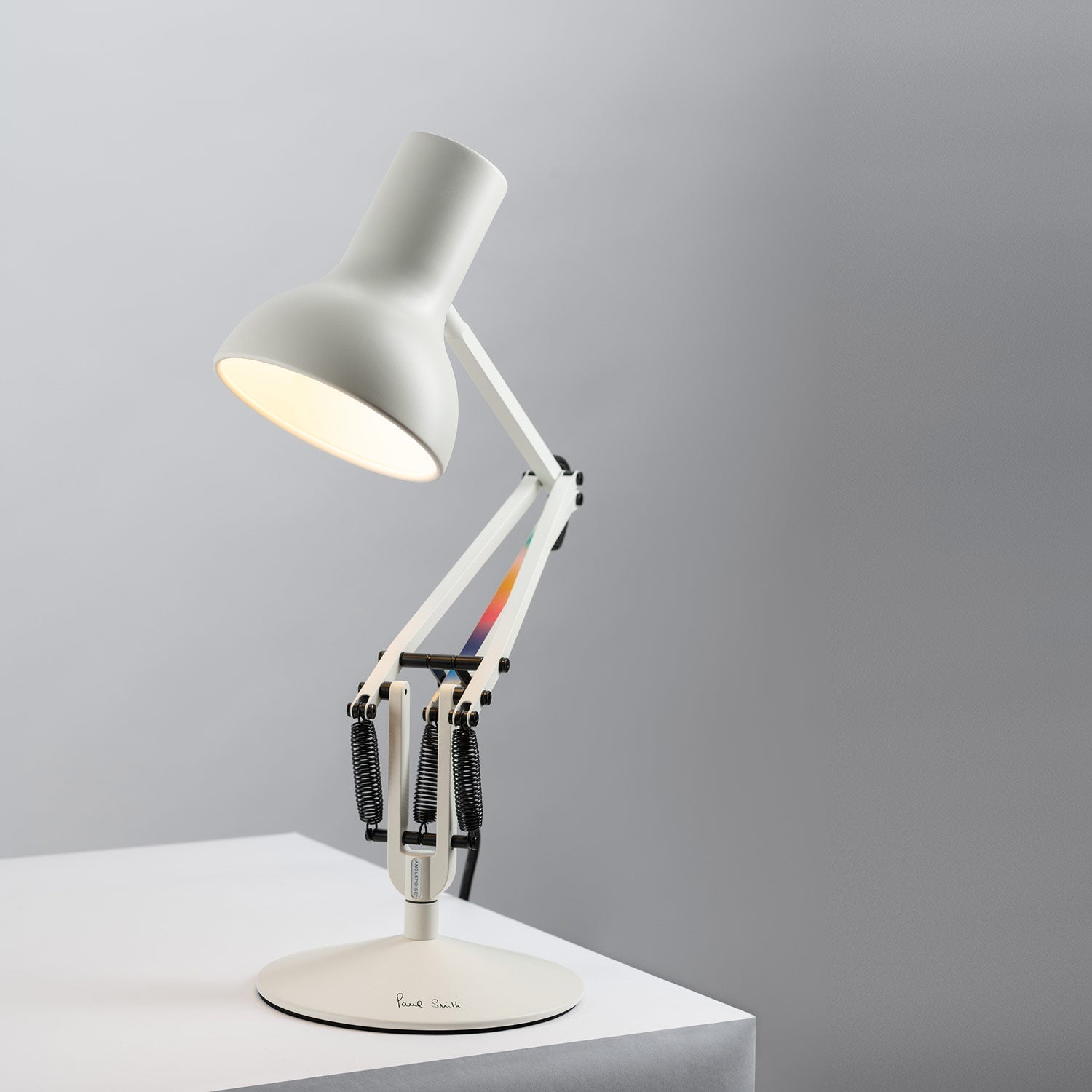 Type 75 Paul Smith Desk Lamp in exhibition.