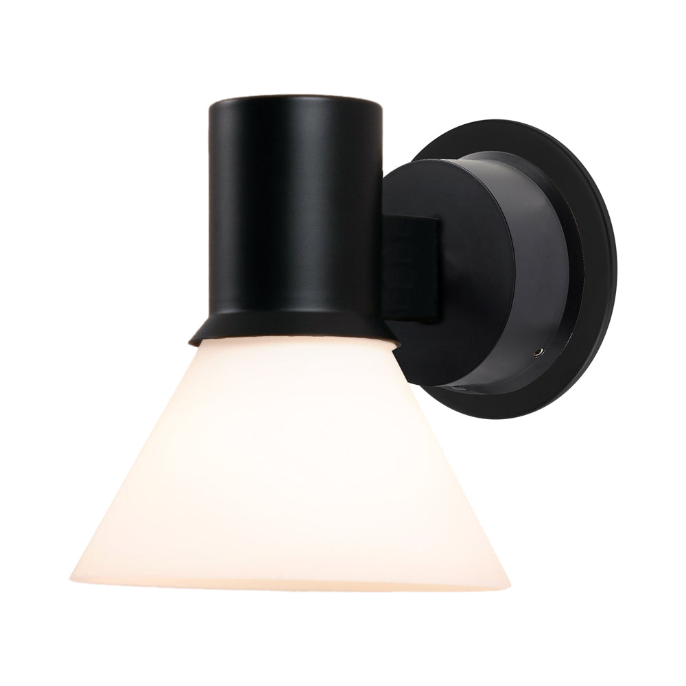 Type 80 W4 Wall Light in Detail.