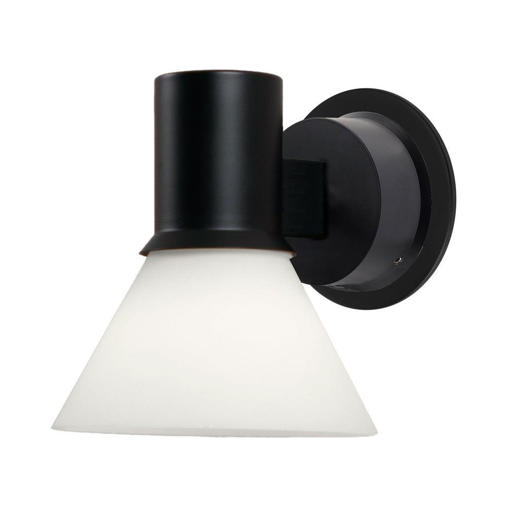 Type 80 W4 Wall Light in Detail.