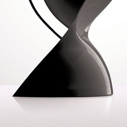 Dalu Table Lamp in Detail.
