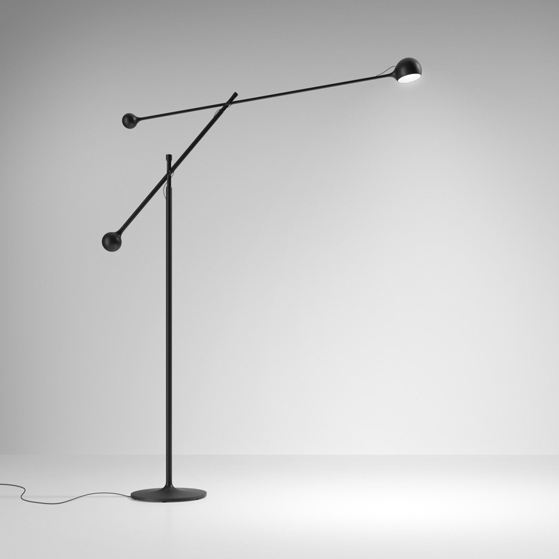 Ixa LED Floor Lamp in Detail.