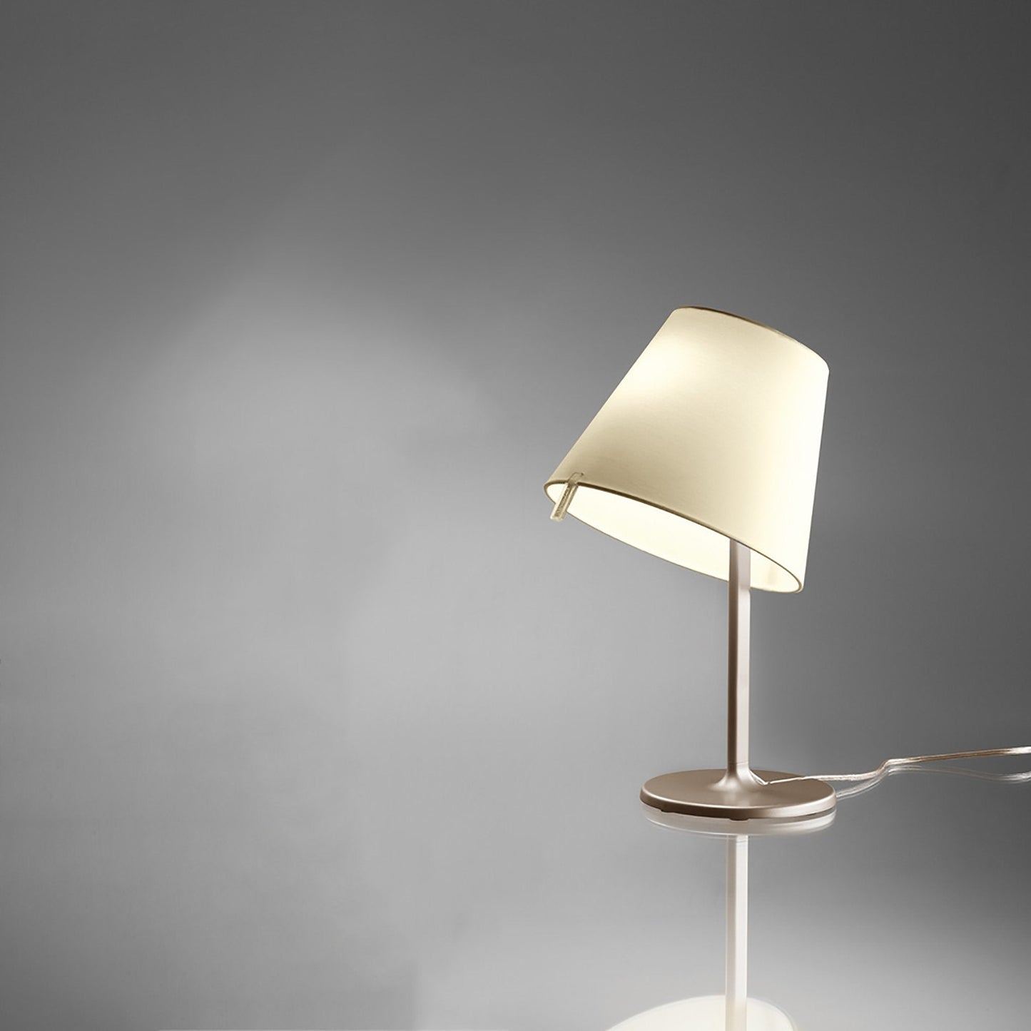 Melampo Table Lamp in Bronze (Small).
