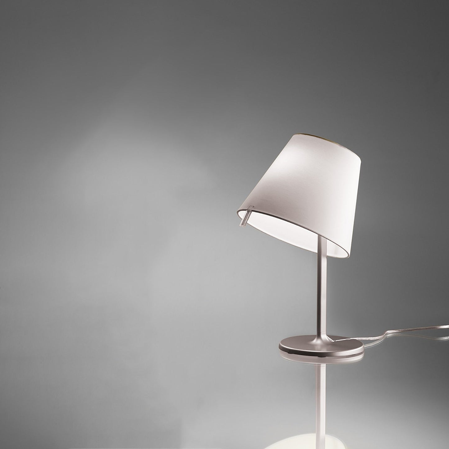 Melampo Table Lamp in Grey (Small).
