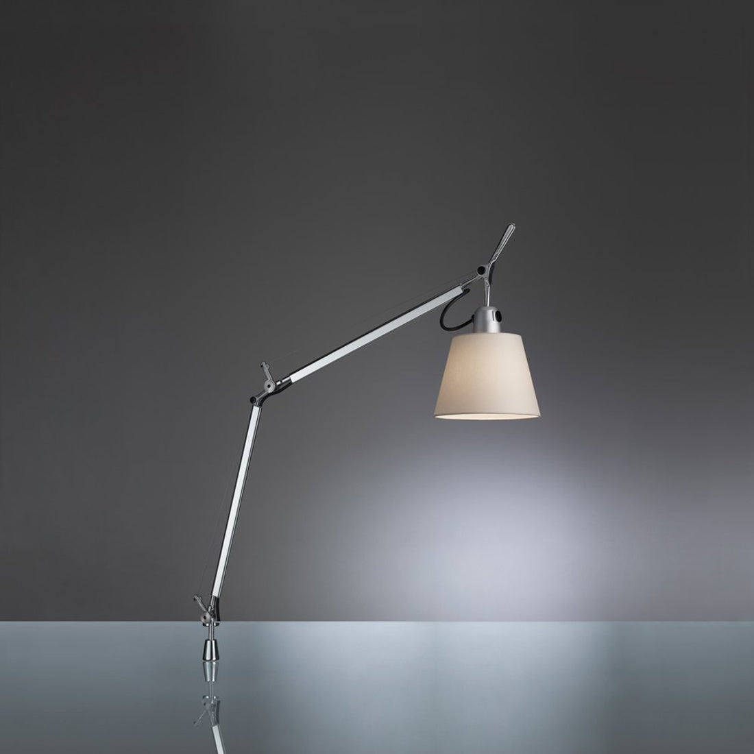 Tolomeo Table Lamp with Shade in Parchment (Inset Pivot).