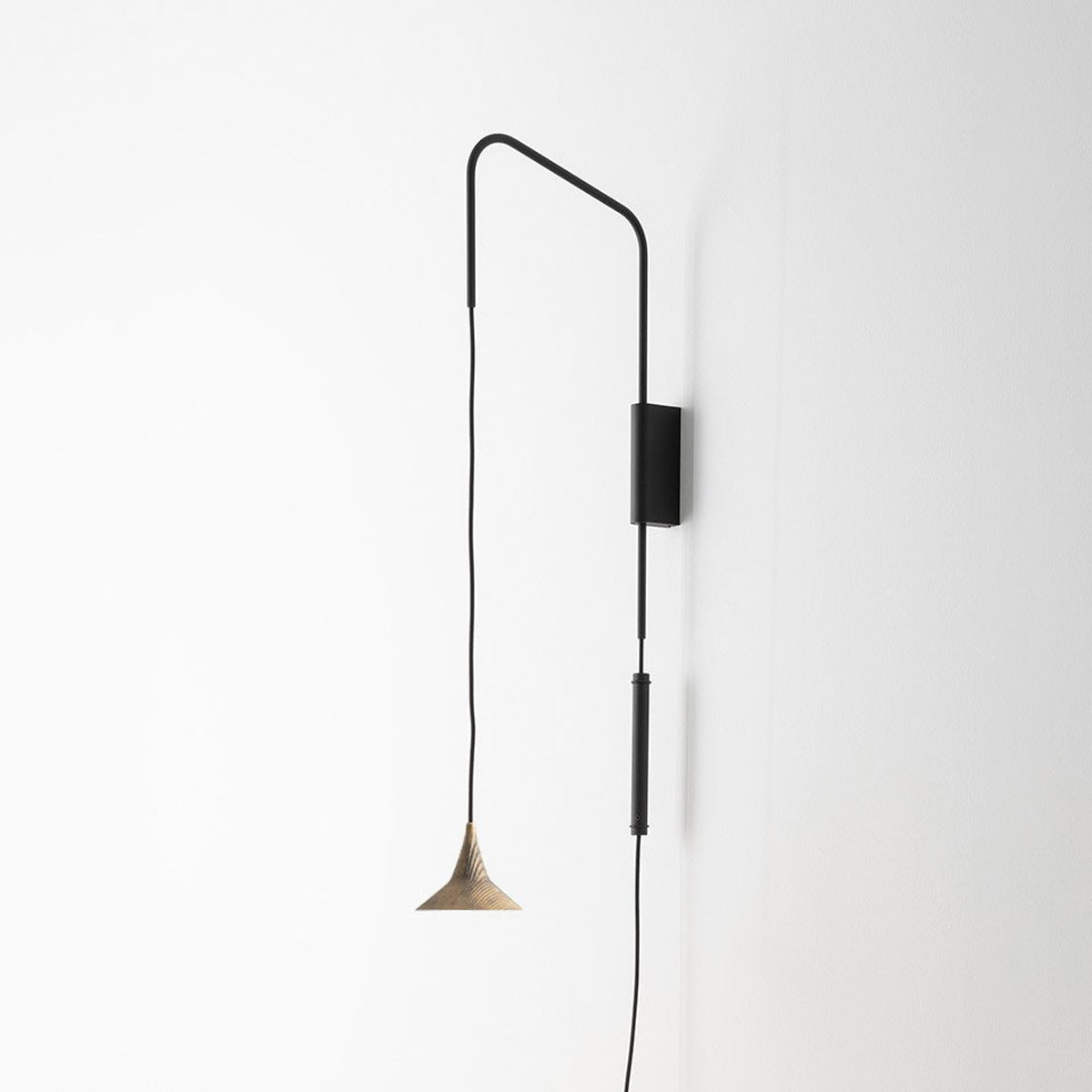 Unterlinden LED Wall Light in Detail.