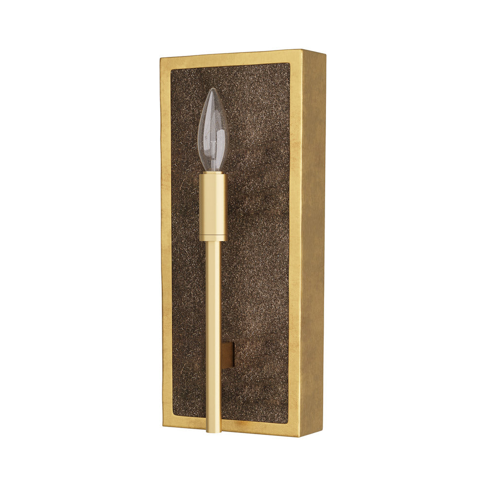 Avanti Wall Light in Detail.