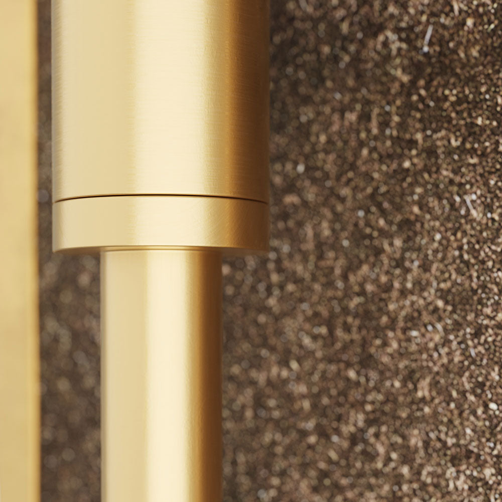 Avanti Wall Light in Detail.