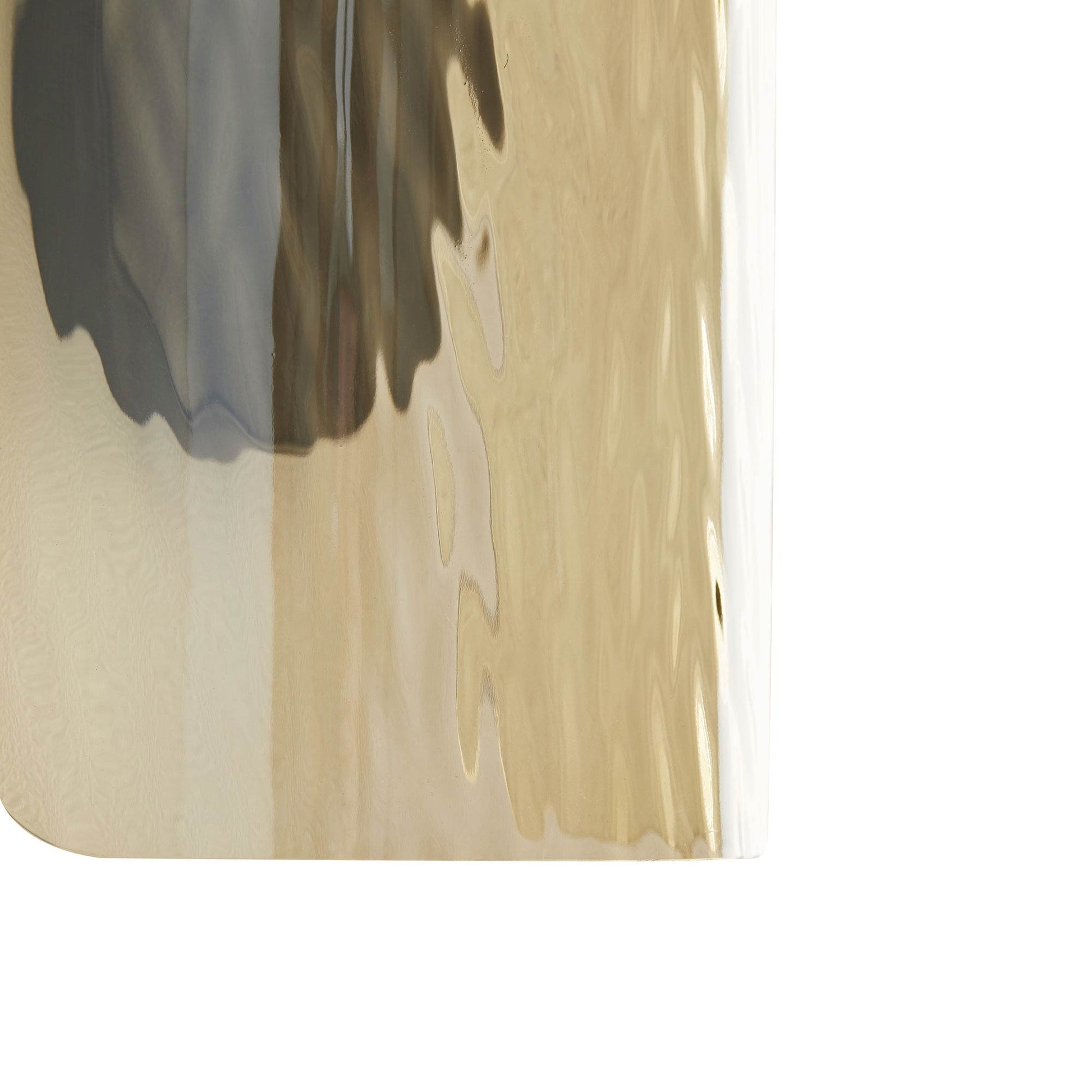 Bend Wall Light in Detail.