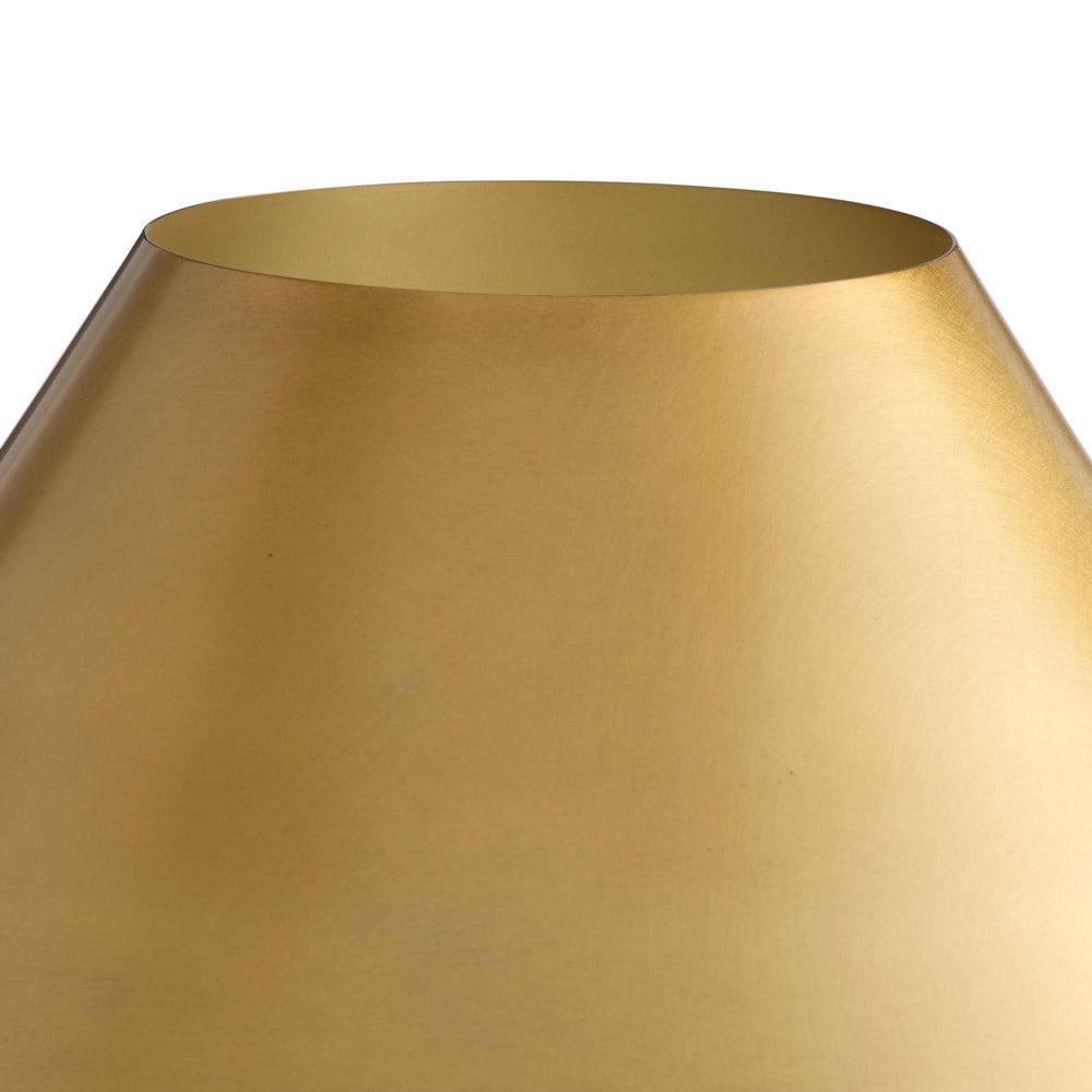 Chanell Table Lamp in Detail.