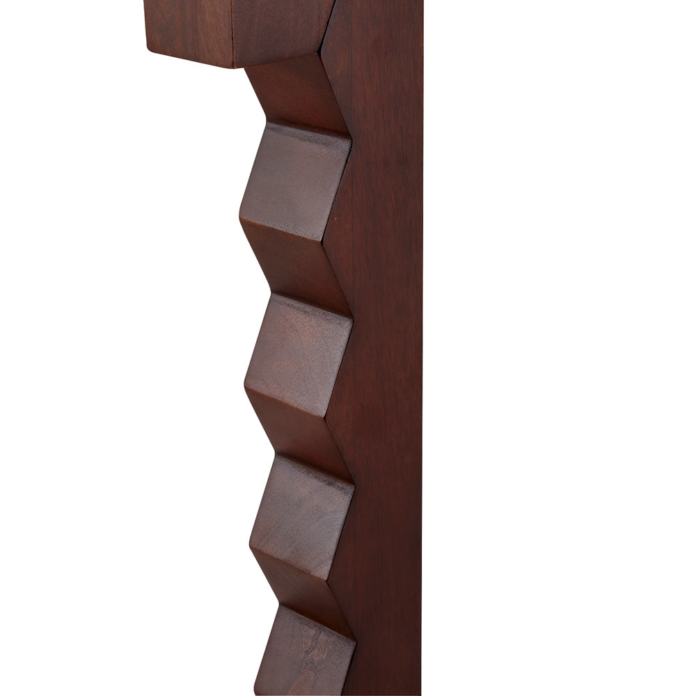 Elvis Floor Lamp in Detail.