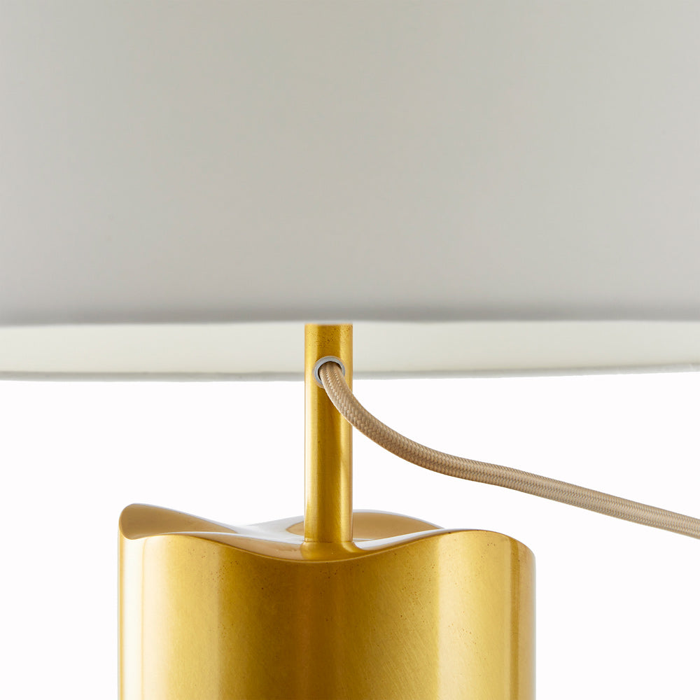 Equinox Table Lamp in Detail.