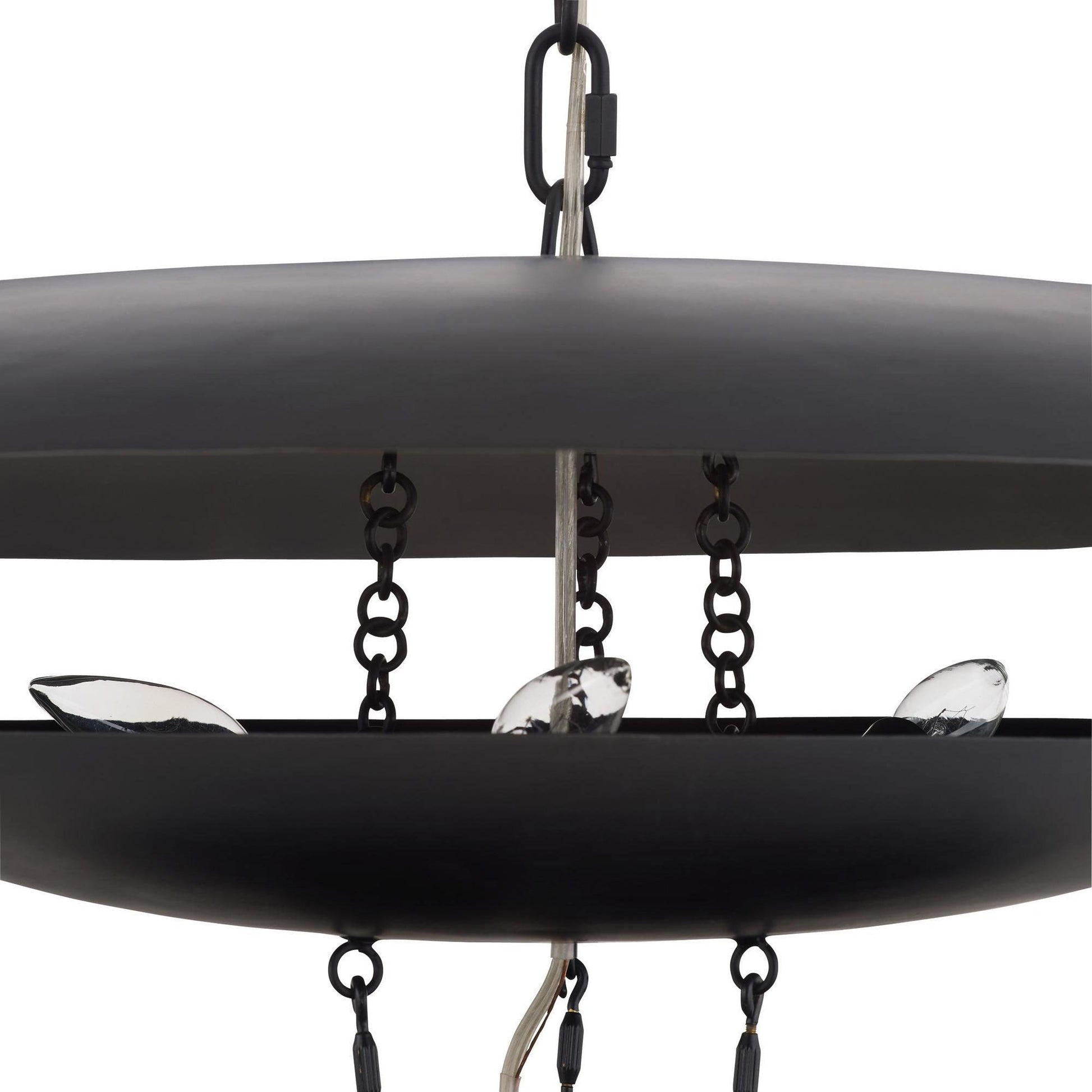 Florko Chandelier in Detail.